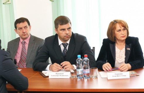 Круглый стол с участием председателя облисполкома и депутатов Палаты представителей прошел в редакции «Гродзенскай праўды»