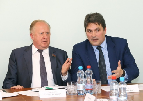 Круглый стол с участием председателя облисполкома и депутатов Палаты представителей прошел в редакции «Гродзенскай праўды»