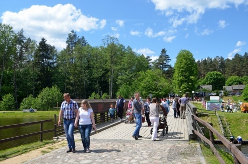 Августовский канал собирает друзей