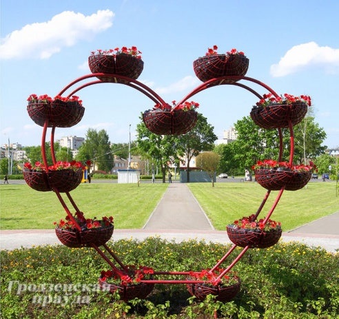 Около миллиона цветов украсят Гродно нынешним летом