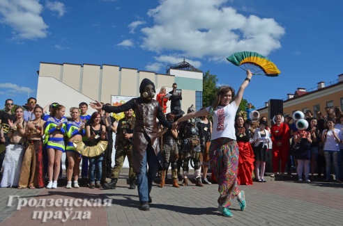 Фестиваль уличного и площадного искусства прошел в Гродно