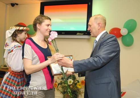 Символическую Аллею будущего заложили во дворе перинатального центра