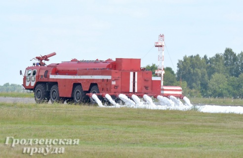 В Гродно потерпел "крушение" пассажирский самолет