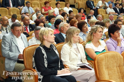 Лозовик: «Все субъекты избирательного процесса должны действовать в рамках закона»