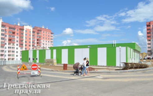 В Вишневце откроется школа, в Ольшанке – магазин, амбулатория и аптека