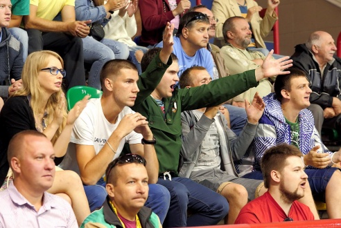 "Неман" начинает и ... выигрывает!