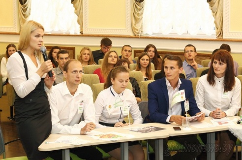 В Гродно прошли открытые городские дебаты "Выбирай.by"