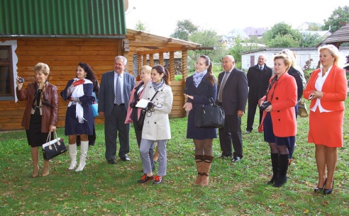 В Гродненском районе прошла пресс-конференция председателя облисполкома Владимира Кравцова для журналистов региональных и республиканских СМИ (ОБНОВЛЕНО)