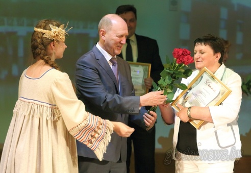 Председатель облисполкома Владимир Кравцов провел пресс-конференцию в Свислочском районе