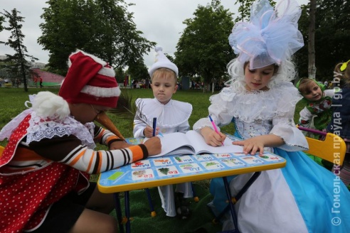 Школьное лето-2016 стартовало в Калинковичах