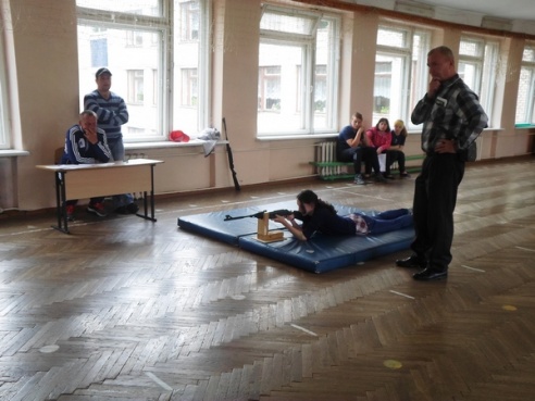 В Хойниках сыграли в военную спортивно-патриотическую игру «Зарница»