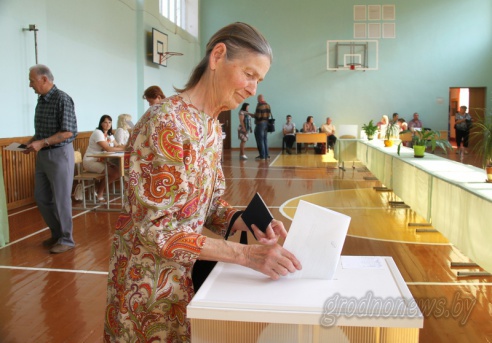 Парламентские выборы прошли в Беларуси (Больше фото)