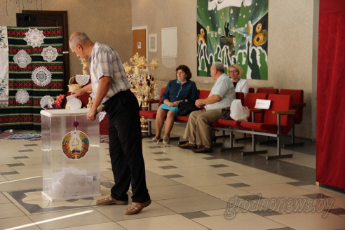 Парламентские выборы прошли в Беларуси (Больше фото)