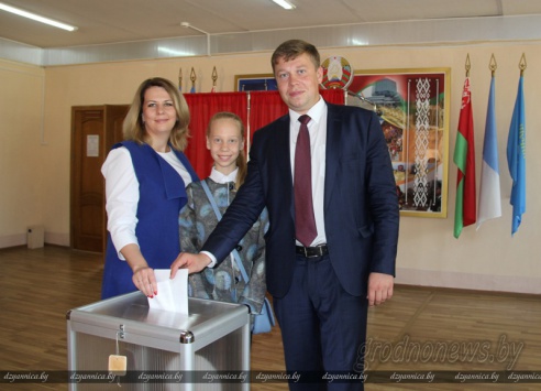 Парламентские выборы прошли в Беларуси (Больше фото)