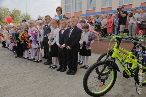 В Рогачеве после капитального ремонта открылась средняя школа № 3