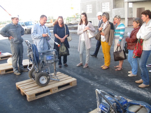 В Гомеле показали мастер-класс по шпатлевочным и лакокрасочным работам