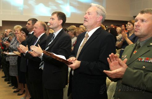 В Гродно работников культуры поздравили с профессиональным праздником (ОБНОВЛЕНО)