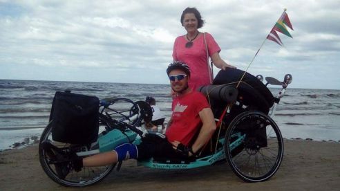 Александр Авдевич: «Ограниченные физические возможности не исключают безграничные духовные силы и таланты - человек может все»