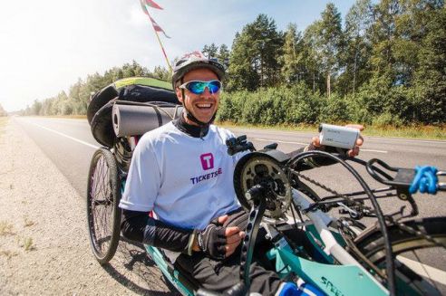 Александр Авдевич: «Ограниченные физические возможности не исключают безграничные духовные силы и таланты - человек может все»