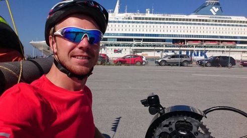 Александр Авдевич: «Ограниченные физические возможности не исключают безграничные духовные силы и таланты - человек может все»