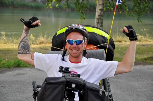 Александр Авдевич: «Ограниченные физические возможности не исключают безграничные духовные силы и таланты - человек может все»