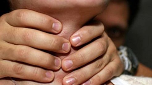 «Обычная» семейная история, или О том, как в Речице бывший муж душил жену прямо на глазах у маленькой дочери