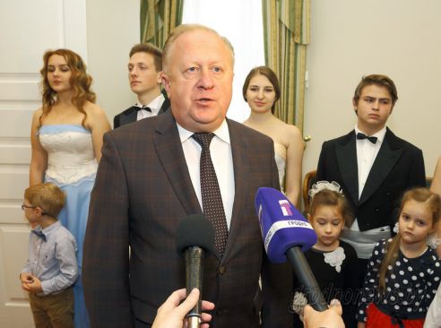 Торжественный прием в канун Дня матери прошел в облисполкоме (ОБНОВЛЕНО)