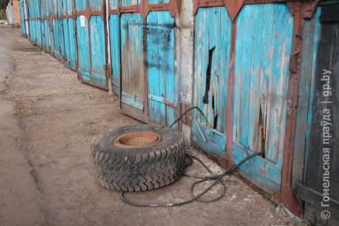 В Светлогорском районе мобильная группа не позволила пьяному трактористу покинуть сельхозпредприятие «Полесское»