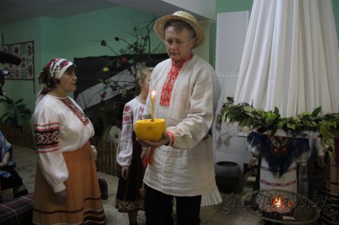 Восеньскі абрад "Жаніцьбу коміна" ўзяліся адрадзіць у Лідскім рэгіёне