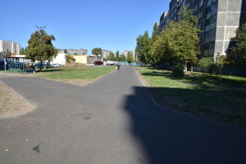 Без былого размаха, но всё же. Как сегодня благоустраивается Советский район