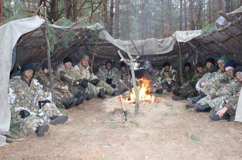 В лесу под Речицей прошли традиционные учения центра специальной подготовки «Скиф»