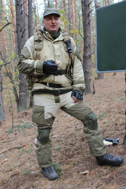 В лесу под Речицей прошли традиционные учения центра специальной подготовки «Скиф»