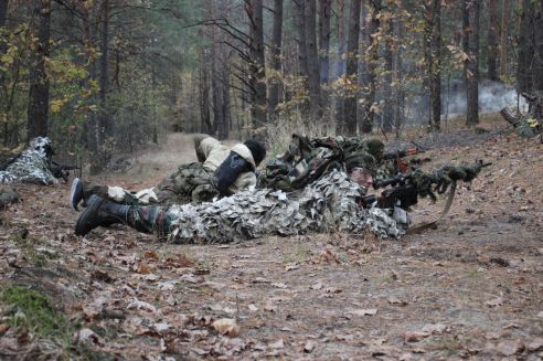 В лесу под Речицей прошли традиционные учения центра специальной подготовки «Скиф»