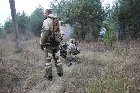 В лесу под Речицей прошли традиционные учения центра специальной подготовки «Скиф»