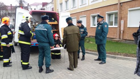 В Речице начались масштабные учения пожарных