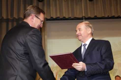 Лучших аграриев области чествовали в Вороново