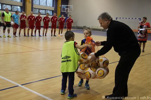 В Ошмянской ДЮСШ открылось отделение по футболу (ФОТО)