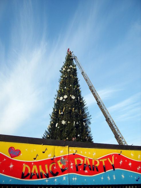 От советской до европейской. Как менялась главная городская ёлка Гомеля