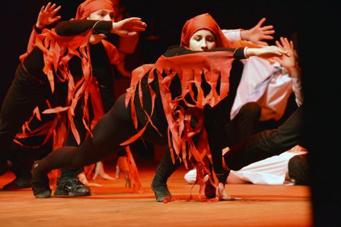 В Гомеле молодые специалисты креативно признались в любви выбранным профессиям