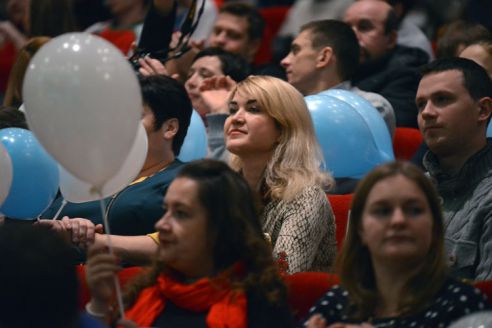 В Гомеле молодые специалисты креативно признались в любви выбранным профессиям