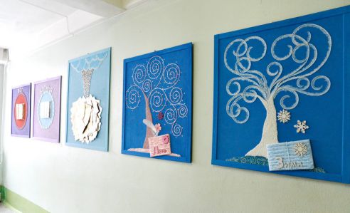 Гомельская художница подарила свои картины детской поликлинике