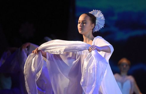 Благотворительная ёлка Советского района собрала более 400 детей