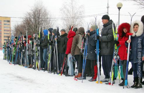 Как прошел День снега в Калинковичах