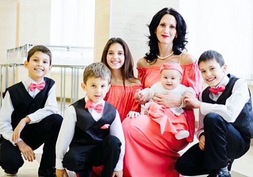 «Женщина создана не только для любви». Алина Малыш об отношениях, детях и о том, почему она не похожа на Скарлетт из «Унесённых ветром»