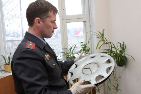 Серийные воры «околпачили» более 50 гомельских автовладельцев