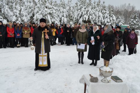 В Светлогорске вспоминали о жертвах сожженной деревни Ола
