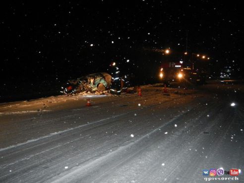 Под Речицей в результате лобового столкновения "Мазды" и "Фиата" погибли трое мужчин