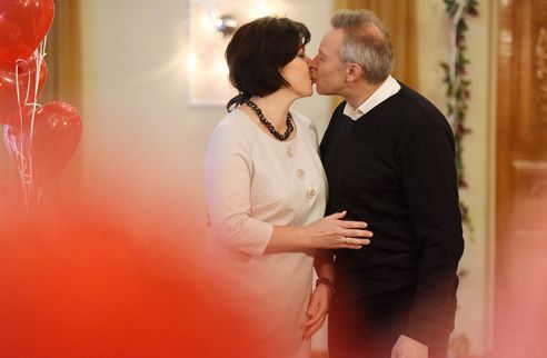 Фотофакт. 14 февраля в Советском загсе Гомеля заключили брак девять пар