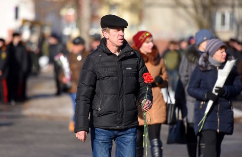 Фотофакт. В Гомеле прошел митинг-реквием у мемориала воинам-интернационалистам