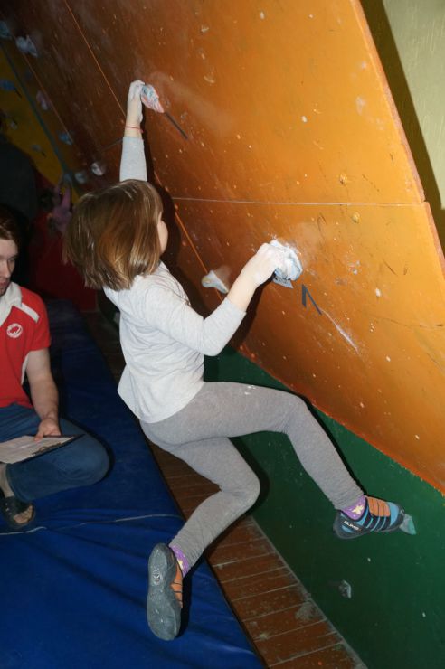 В Гомеле прошли соревнования по боулдерингу